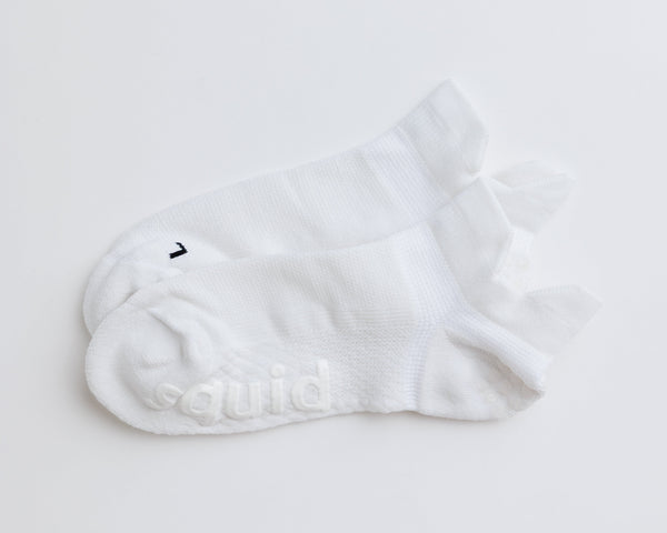 Adult Ankle Grip Socks, Single Pair, White